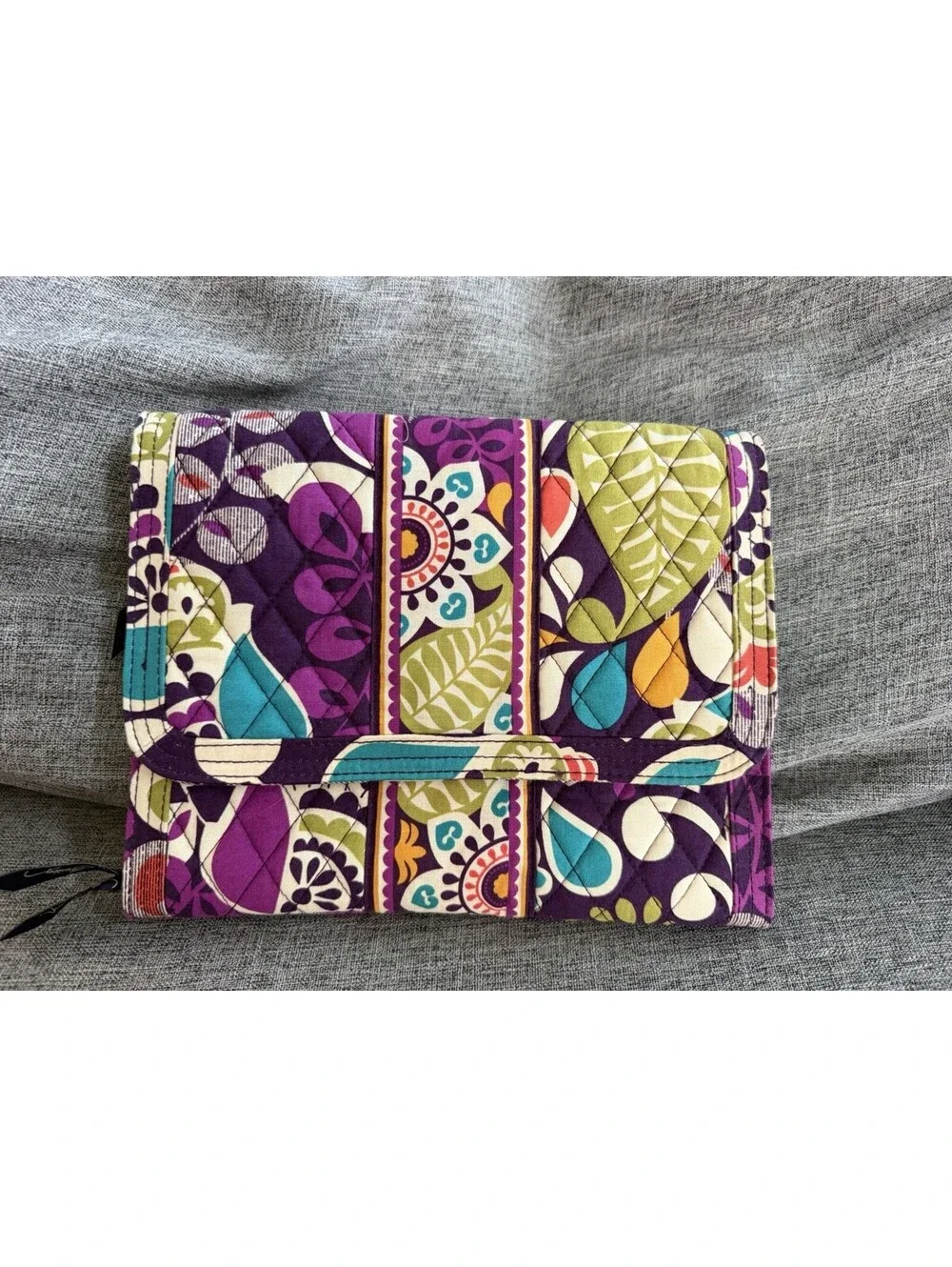 Vera Bradley Hanging Travel Organizer Plum Crazy Cosmetic Toiletry Bag
